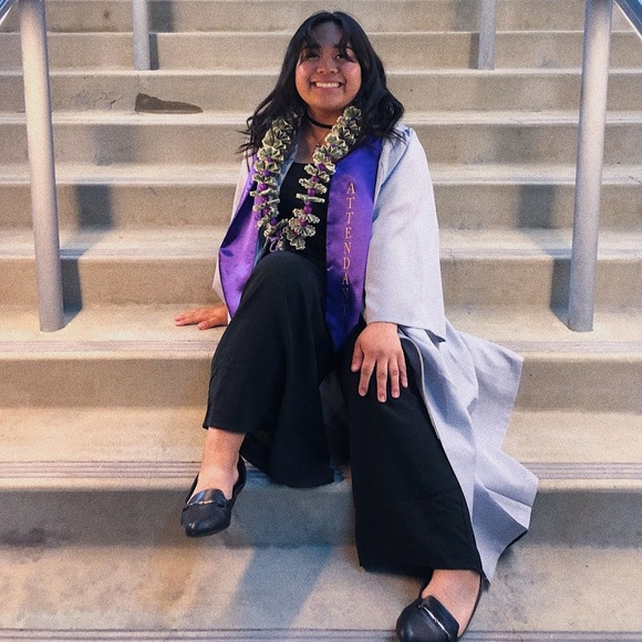 Meet your Posher, Isabel - Picture 1 of 1